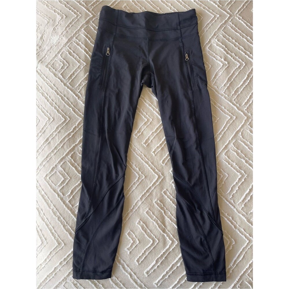 Lululemon Women’s Black Athletic Leggings Size 4 Zip Pocket Yoga Running